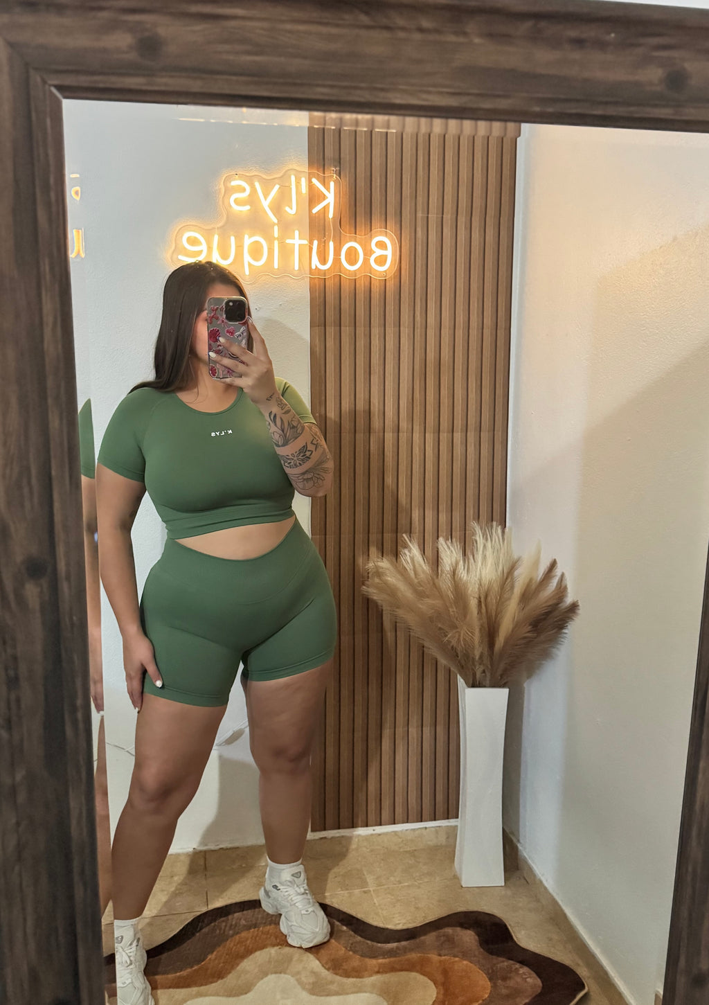 Ibiza set